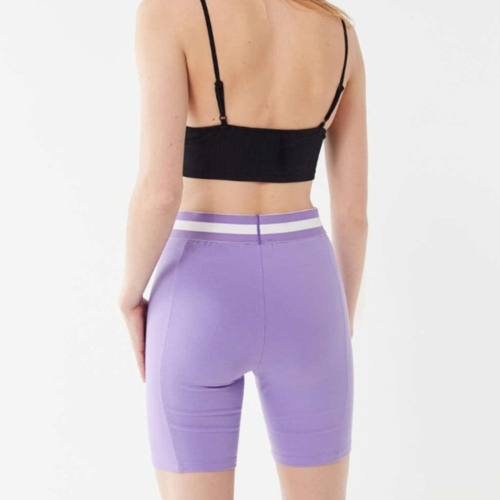 Champion Uo Exclusive Sports Trim Logo Bike Short - Picture 2 of 6